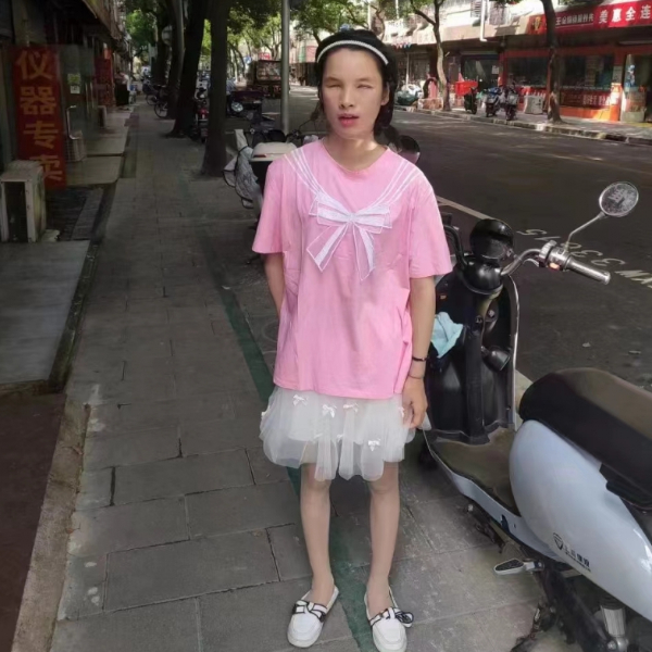 上海26岁单身美女真诚找对象-甘南相亲网