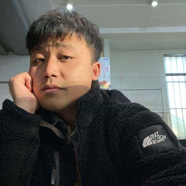 31岁岁湖南单身帅哥 - 甘南吉缘网