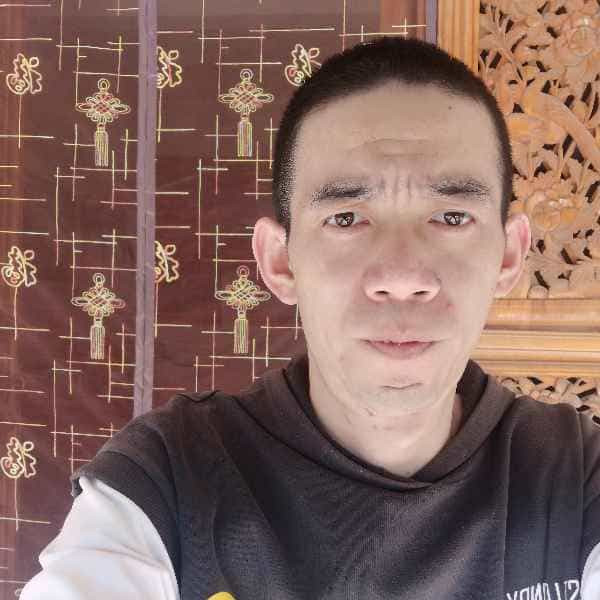 37岁岁云南单身帅哥 - 甘南吉缘网