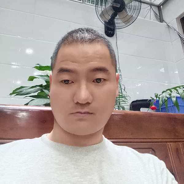 37岁岁福建单身帅哥 - 甘南吉缘网