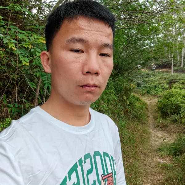 35岁岁广东单身帅哥 - 甘南吉缘网