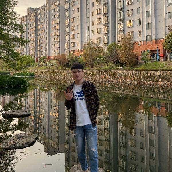 24岁岁河南单身帅哥 - 甘南吉缘网