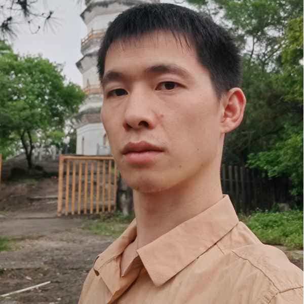 33岁岁四川单身帅哥 - 甘南吉缘网