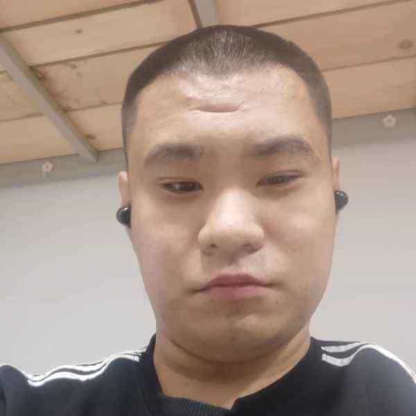 25岁岁山东单身帅哥 - 甘南吉缘网