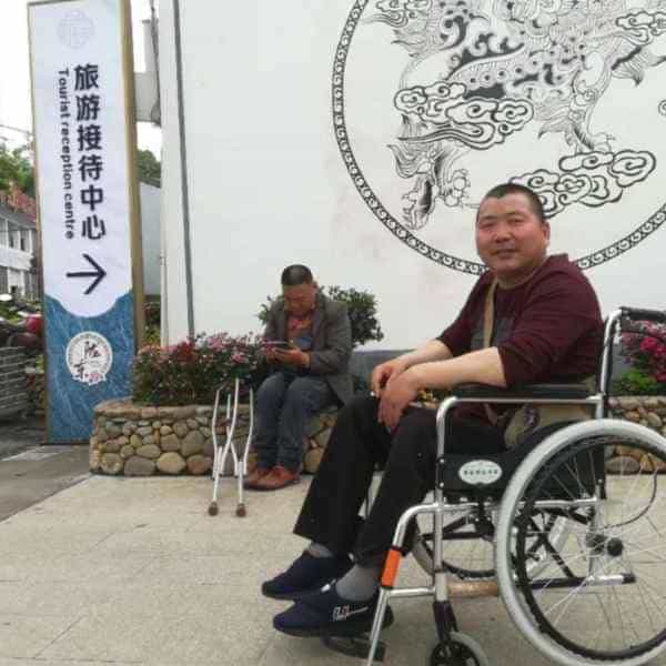 35岁岁浙江单身帅哥 - 甘南吉缘网