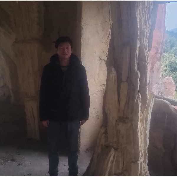 36岁岁湖北单身帅哥 - 甘南吉缘网