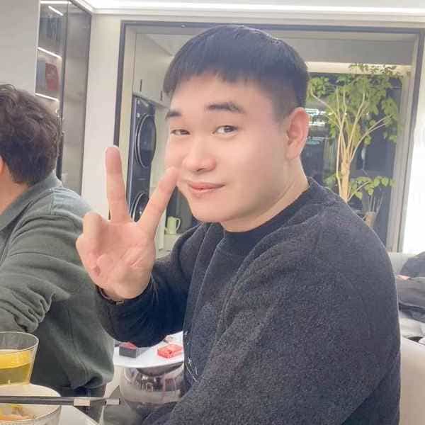 32岁岁浙江单身帅哥 - 甘南吉缘网