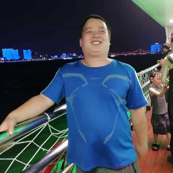 31岁岁湖北单身帅哥 - 甘南吉缘网